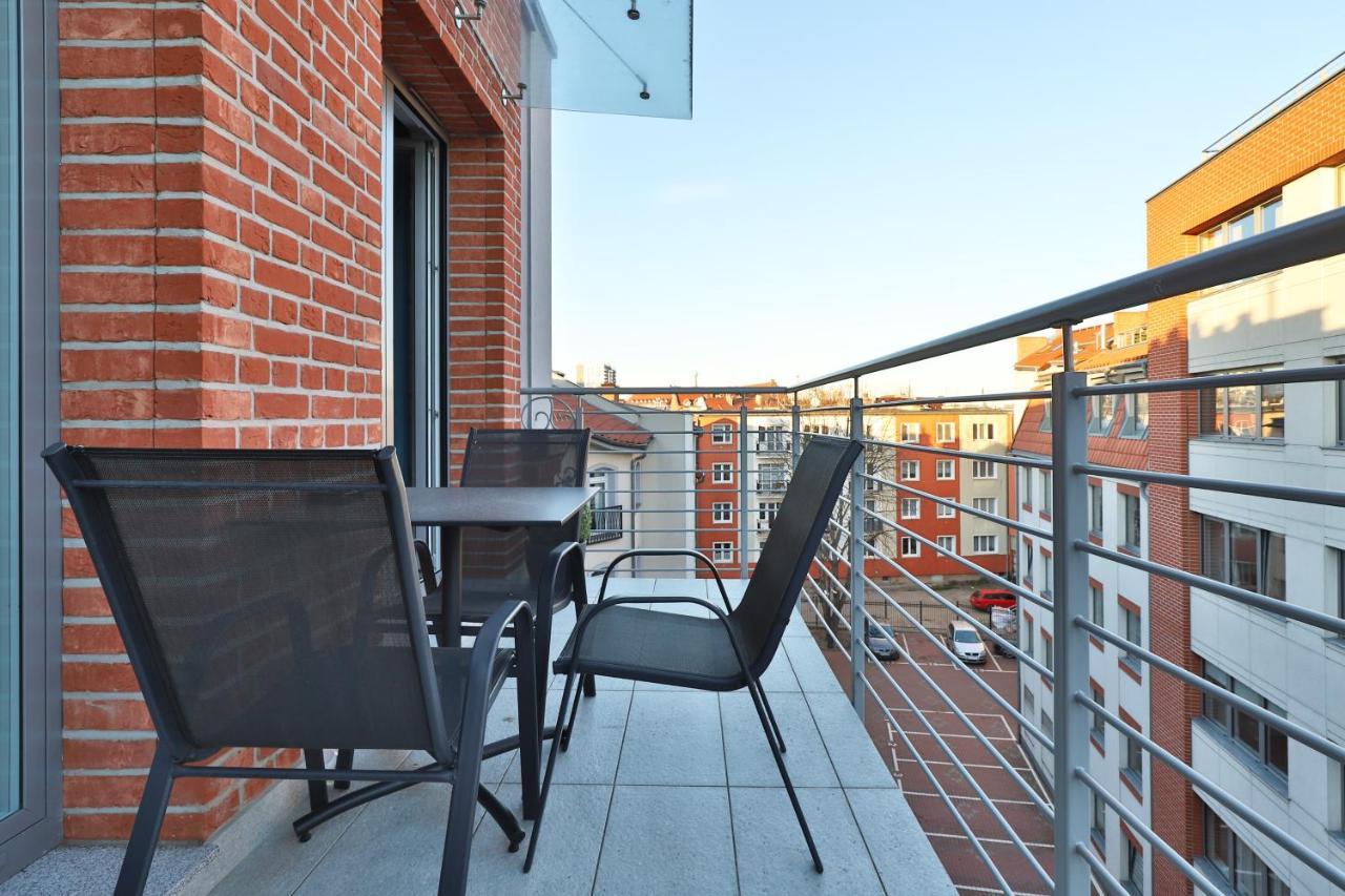 Platinum Tartaczna Apartments By Noclegi Renters Gdansk Dış mekan fotoğraf